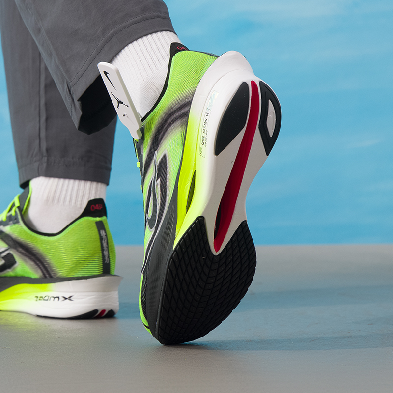Nike Men's Sports Shoes Zoomx  - Men'S Shoes Next avis et prix