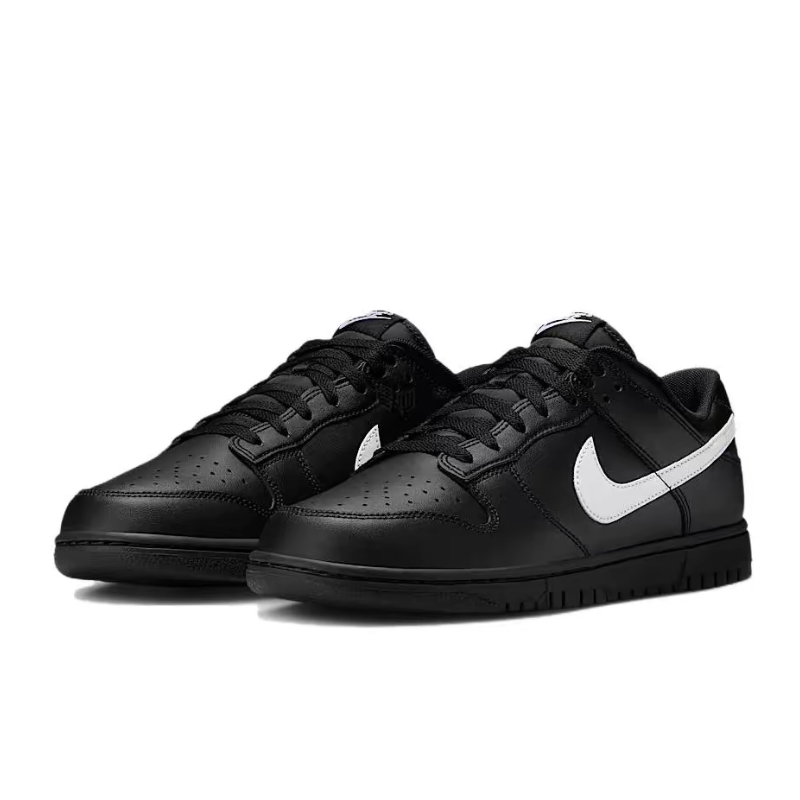 Nike Dunk Low-Top Skate Shoes  - Men'S Shoes Nike Black avis et prix
